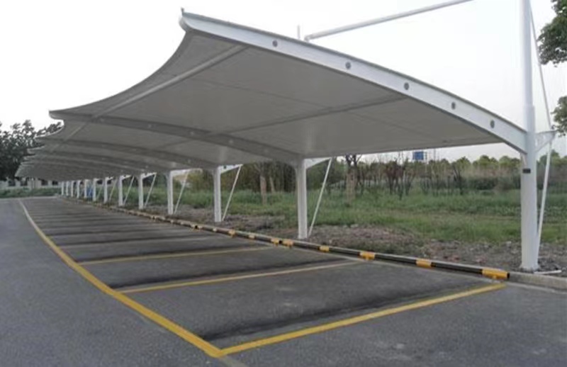 膜結構車棚是如何助力停車服務的